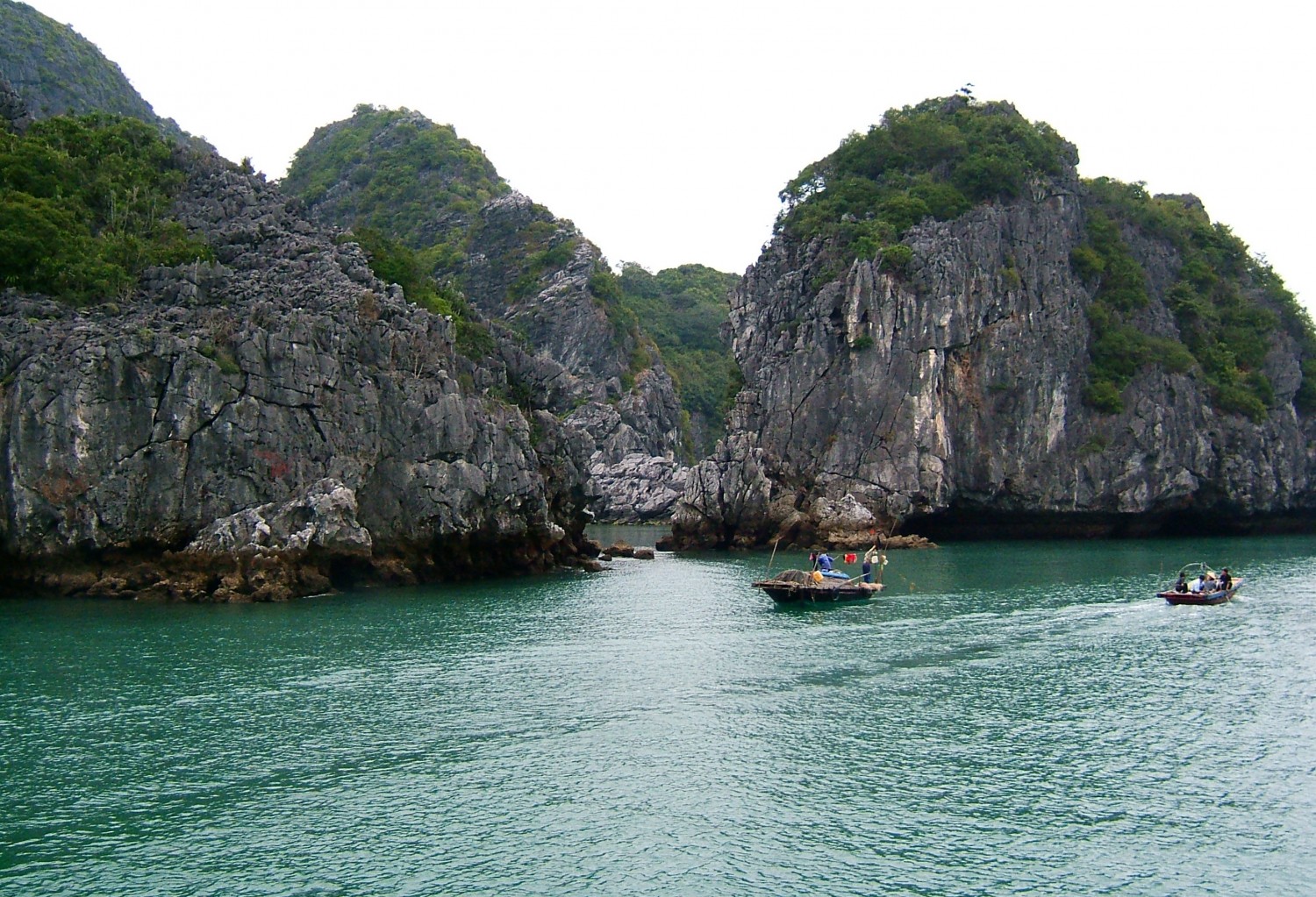 CÁC ĐIỂM DU LỊCH BIỂN ĐẸP NHẤT MIỀN BẮC